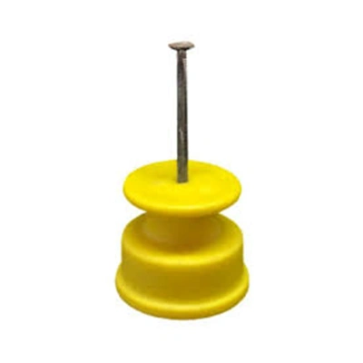 Isolador Plástico com Prego